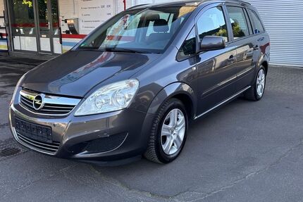 Opel Zafira 189.000 km 2.999 &euro; Aachen 52080