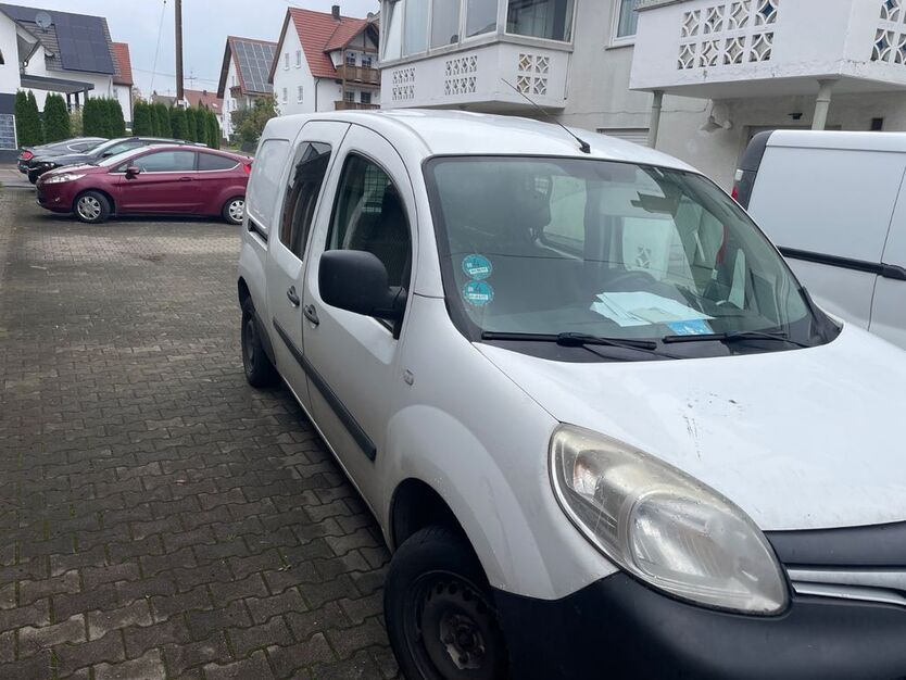 Renault Kangoo 551.616 km 2.999 € Pfaffenhofen an der Roth 89284