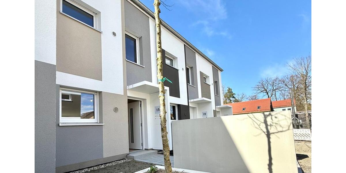 Reihenhaus Weingarten (Baden) - 5 Zimmer, 123 m&sup2;, 1.780&euro; | Angebot:24548721