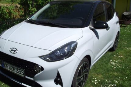 Hyundai i10 15.060 km 15.390 &euro; Eigeltingen 78253
