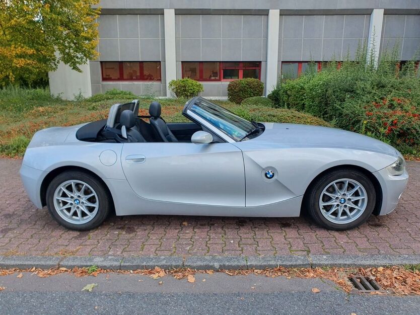 BMW Z4 167.000 km 7.200 € Frankfurt am Main 60437