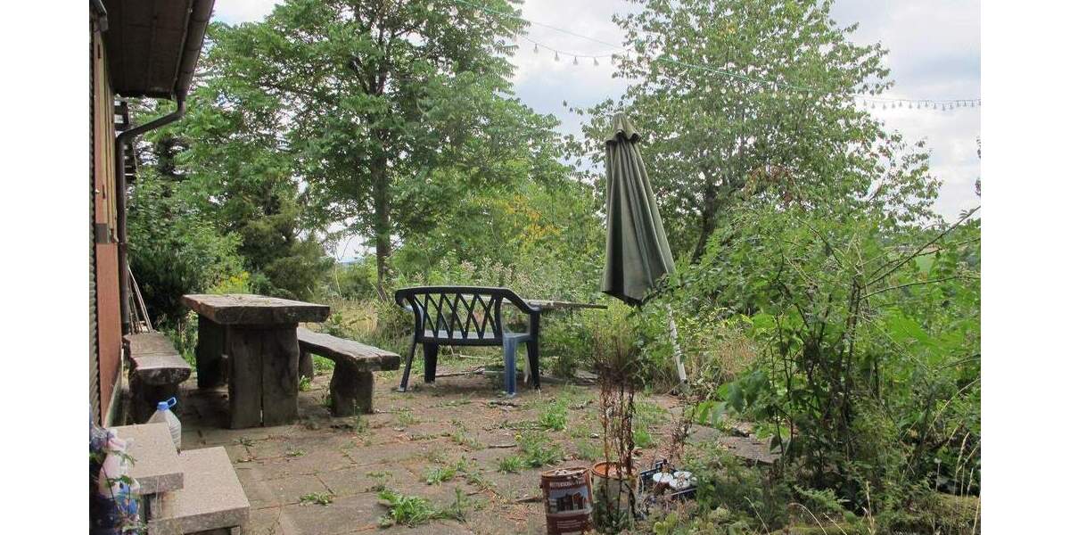 Herrliches Wochenendgrundstück mit bester Aussicht - zwei Brunnen, Baumbestand, aufteilbar in 2 oder drei Flächen, Südhang, teilbar zimmer