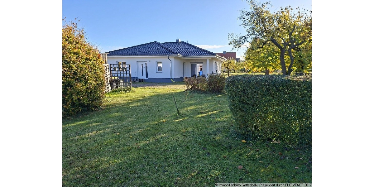 Ländliche Ruhe trifft moderneTechnik- Energiesparender Neubau-Bungalow - Einfamilienhaus Falkenberg | Angebot:26785333