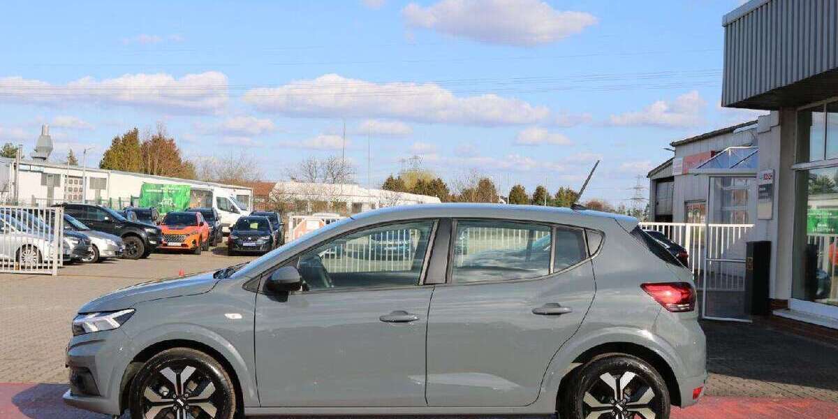 Dacia Sandero 7.805 km 17.890 &euro; Wolmirstedt 39326