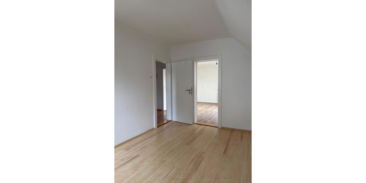 Einfamilienhaus Sonnefeld - 5 Zimmer, 125 m&sup2;, 1.450&euro; | Angebot:26533255