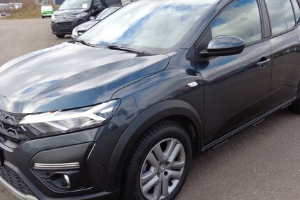 Dacia Sandero 80.000 km 13.999 € Lebach 66822