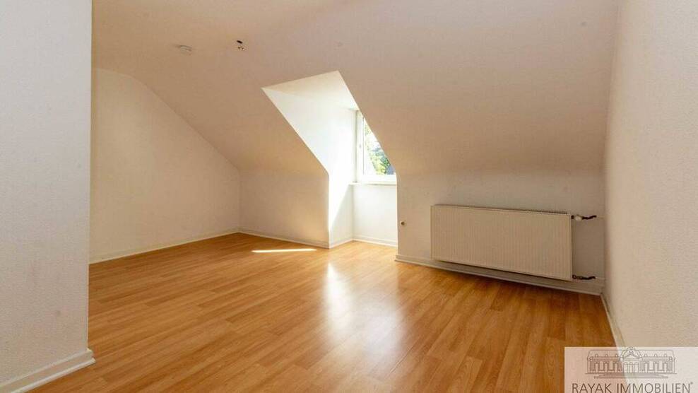 Harmonisches Wohnen: Gepflegtes Reihenmittelhaus mit komfortablen Garten in ruhiger Lage
