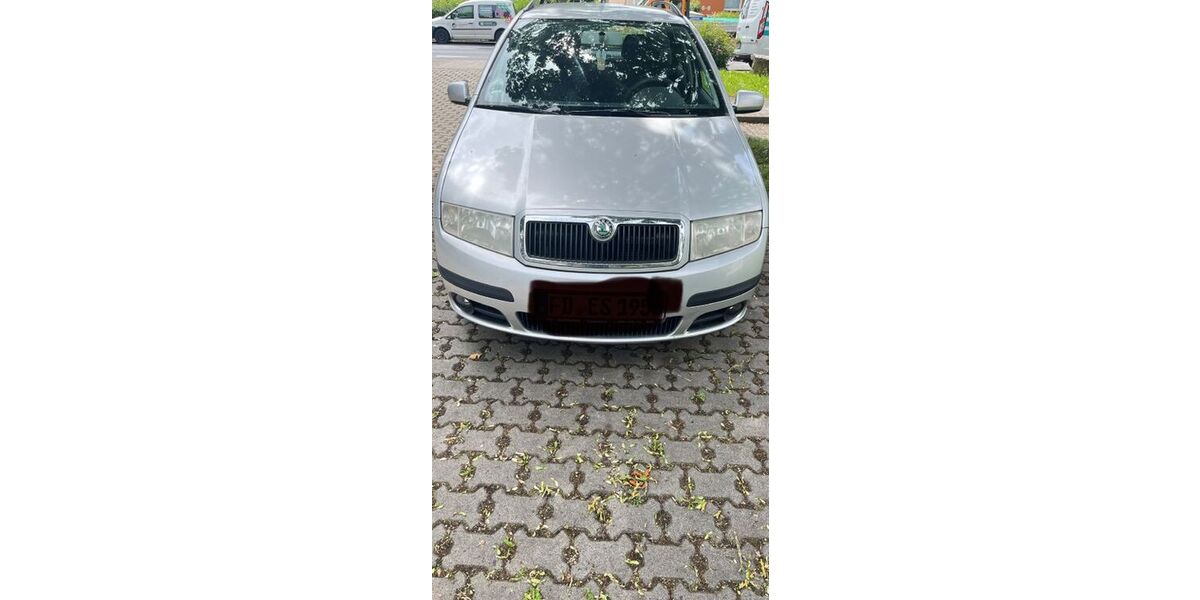 Skoda Fabia 152.983 km 2.900 &euro; Fulda 36043