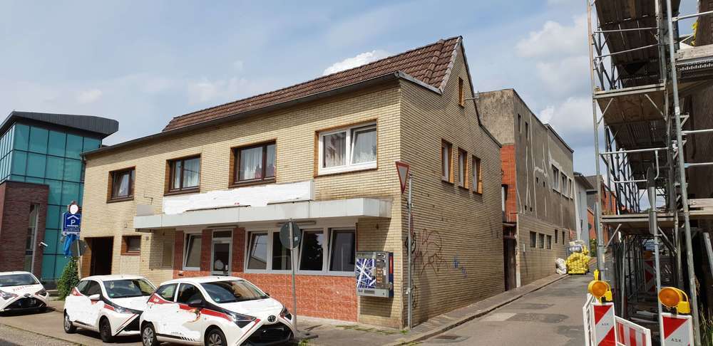 Haus zum Kaufen in Itzehoe 250.000 € 173 m²
