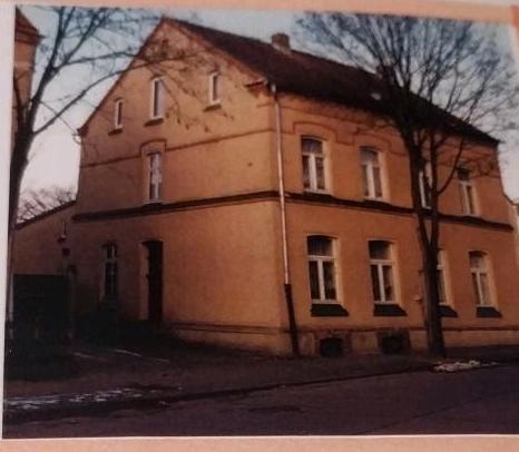Einfamilienhaus Teterow - 15 Zimmer, 319 m&sup2;, 180.000&euro; | Angebot:23500468