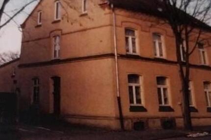 Haus Teterow - 15 Zimmer, 319 m&sup2;, 180.000&euro; | Angebot:23500468