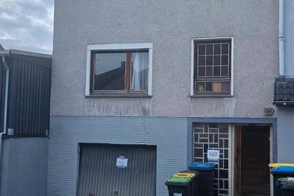 Haus Püttlingen - 9 Zimmer, 198 m&sup2;, 50.000&euro; | Angebot:27126798