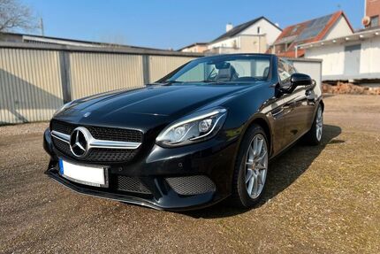 Mercedes SLC 200