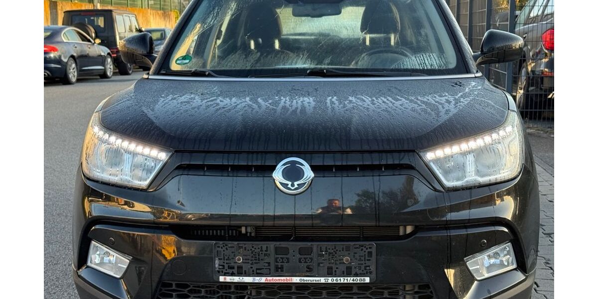 SsangYong Tivoli 106.752 km 9.899 &euro; Kelkheim 65779