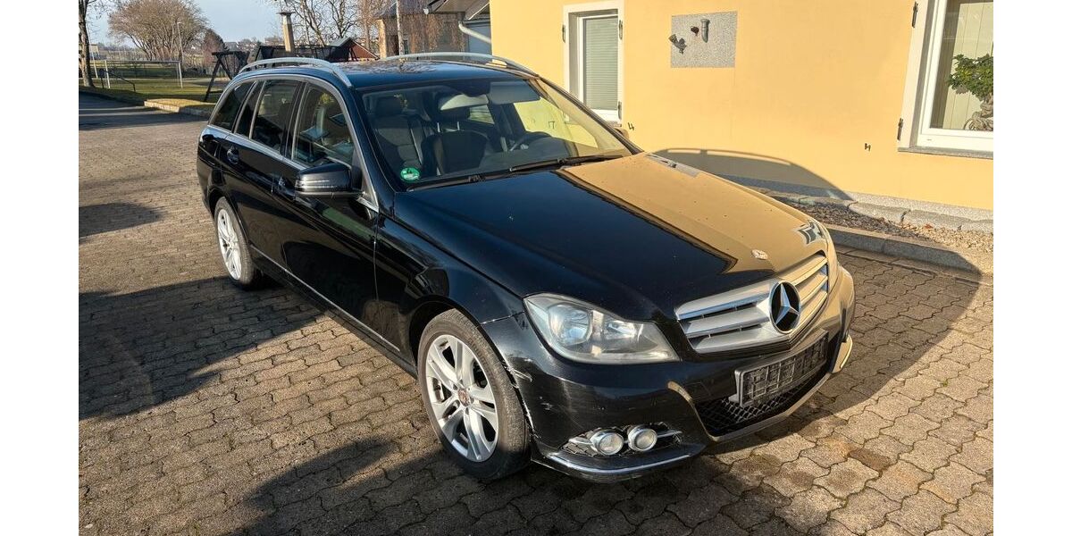 Mercedes-Benz C 250 517.000 km 4.490 &euro; Hof 95030