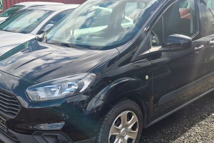 Ford Transit Courier 100.000 km 7.000 &euro; Achim 28832