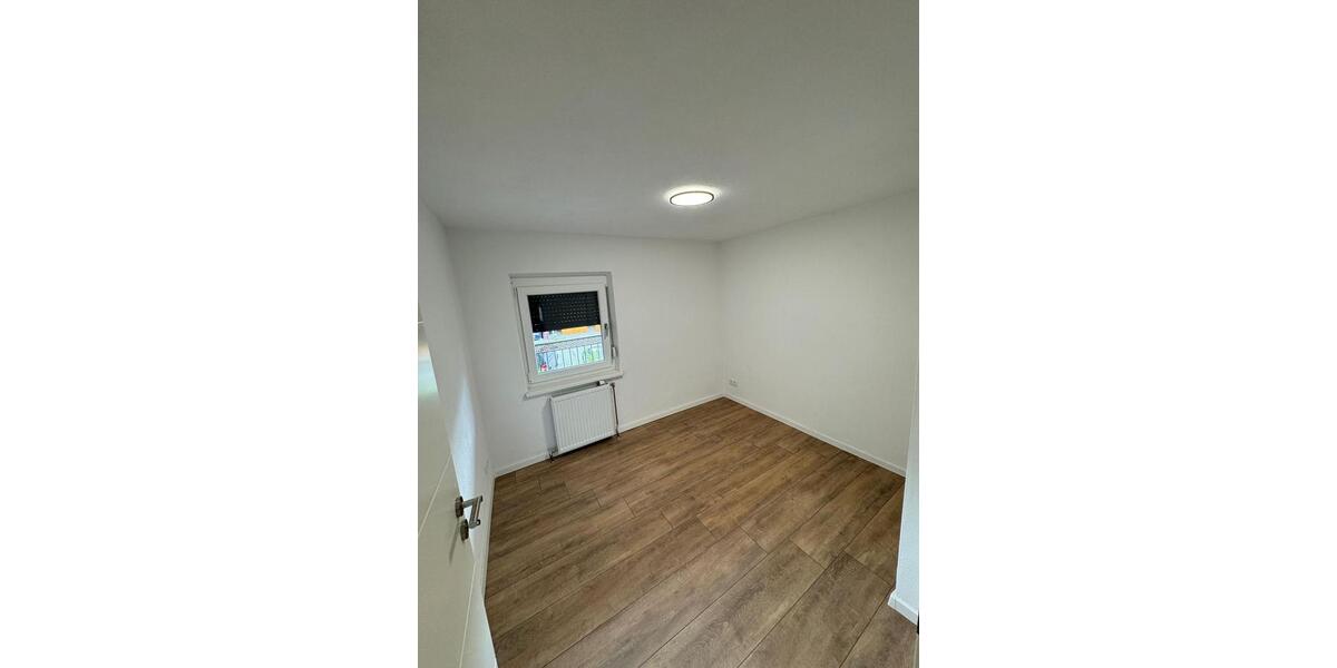 Etagenwohnung Mariaposching - 4 Zimmer, 75 m&sup2;, 700&euro; | Angebot:26398491
