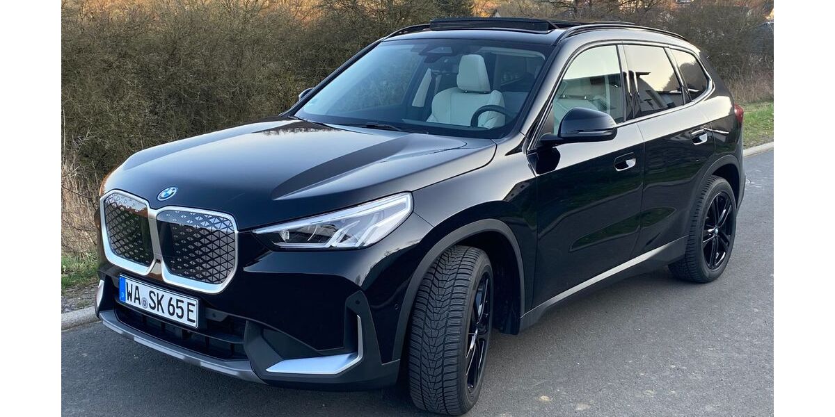 BMW iX1 4.020 km 41.990 &euro; Bad Wildungen 34537