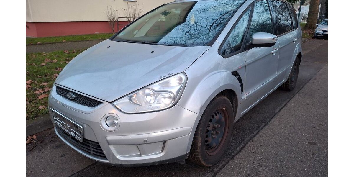 Ford S-Max 249.000 km 1.600 &euro; Lahr 77933