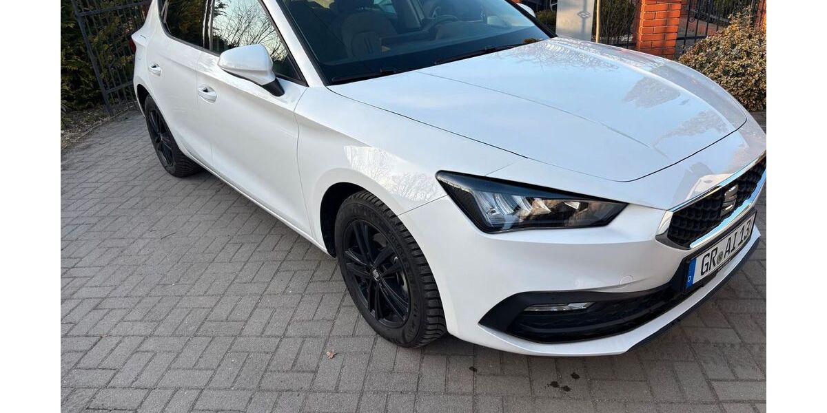 Seat Leon 6.200 km 27.499 &euro; Görlitz 02826