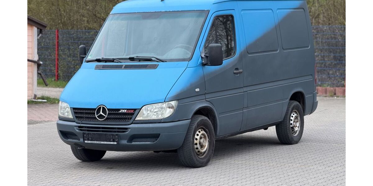 Mercedes-Benz Sprinter 311.000 km 3.900 &euro; Windhausen 37539