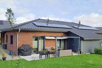 Haus Horneburg - 3 Zimmer, 90 m&sup2;, 1.215&euro; | Angebot:26882268