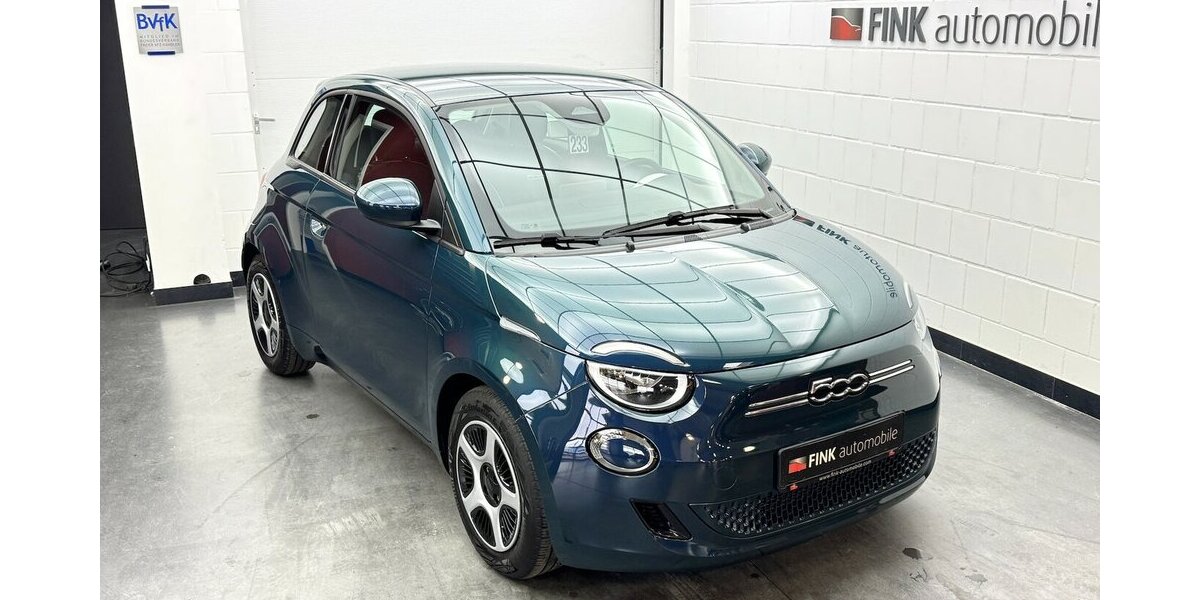 Fiat 500e Action Carplay Android Automatik 1.Hand 11.600 km 12.600 &euro; Lich 35423