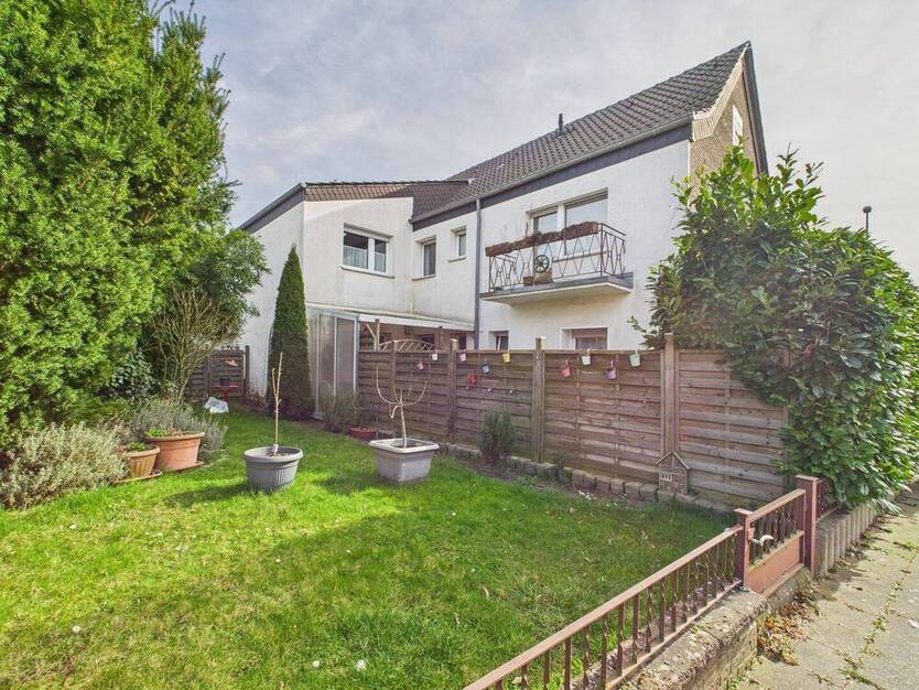 Zweifamilienhaus mit flexibler Raumaufteilung im beliebten Weilerswist!