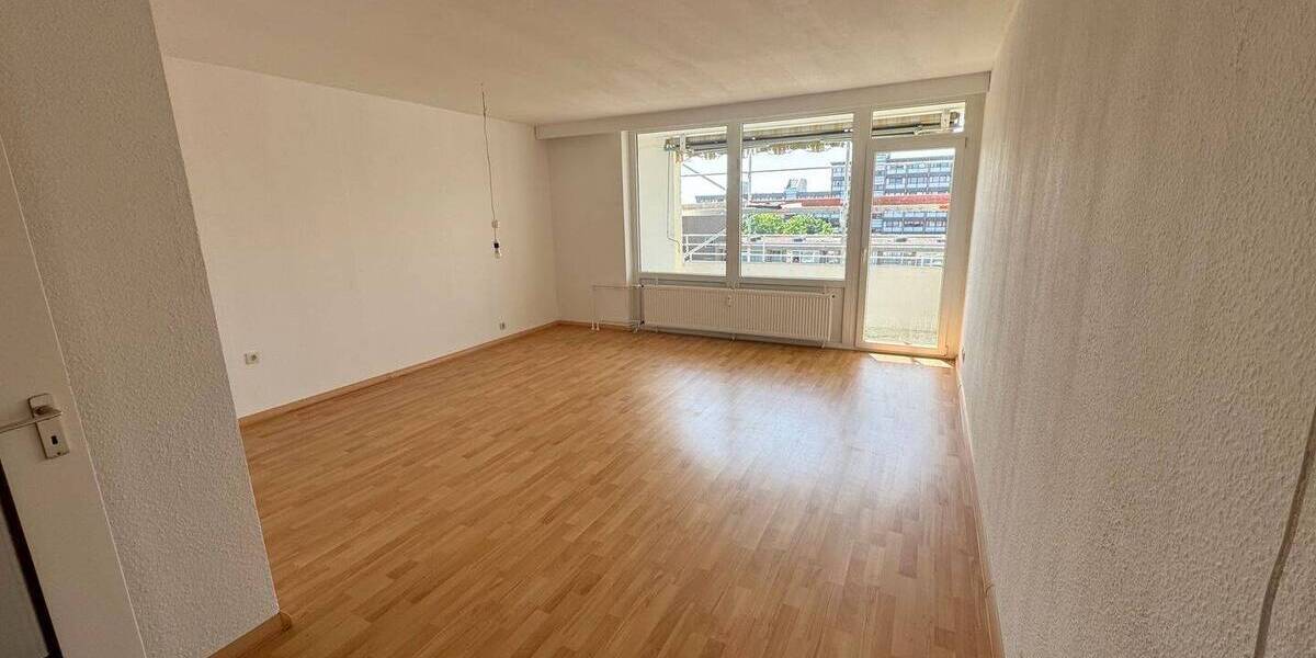 PROVISIONSFREI: 2-Zimmer-Wohnung mit Loggia und Tiefgaragenplatz in Hannover-List 2 zimmer