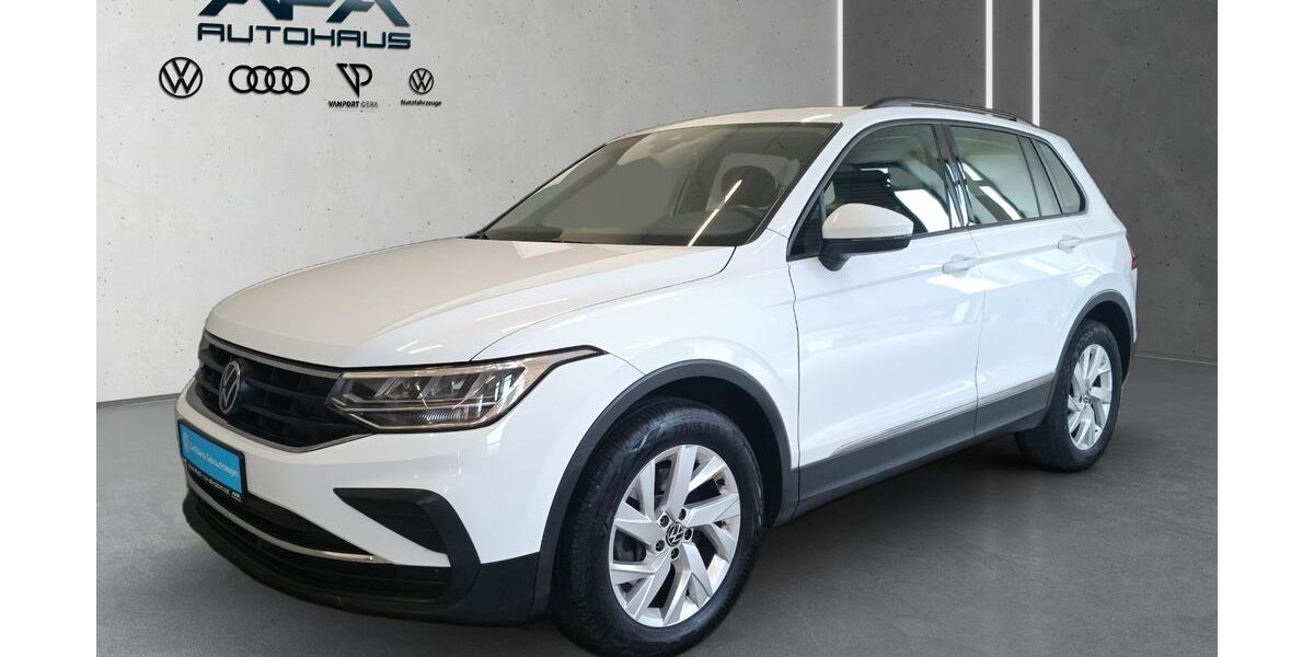 VW Tiguan 120.596 km 22.444 € Gera 07546