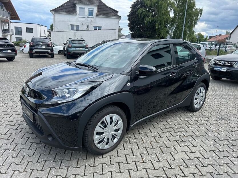 Aygo (X)