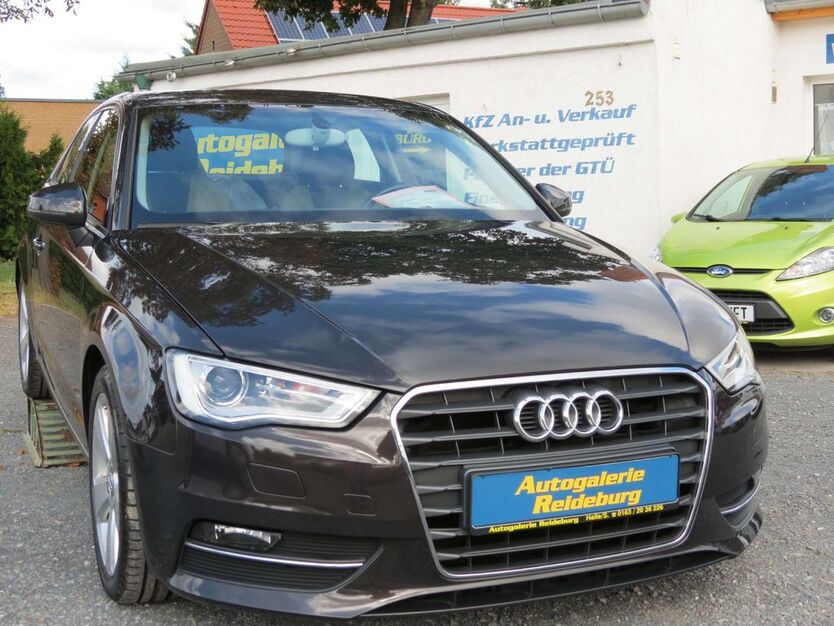 Audi A3 86.000 km 11.940 € Halle/ Saale 06116
