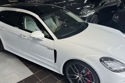 Porsche Panamera 71.500 km 78.950 &euro; Gütersloh 33335