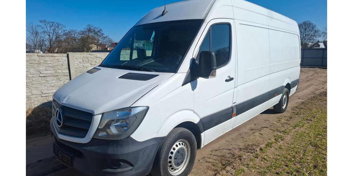 Mercedes-Benz Sprinter 245.300 km 8.900 &euro; Mittenwalde 15749