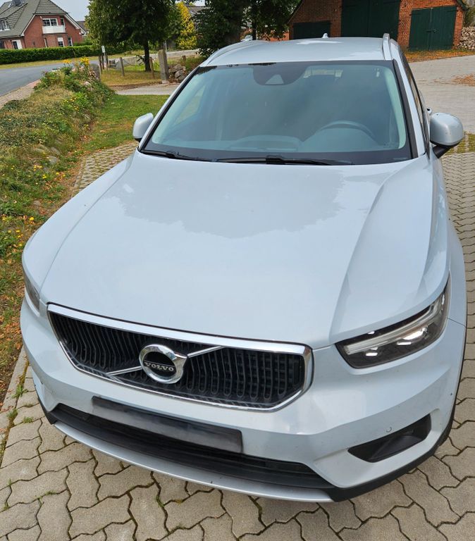 XC40