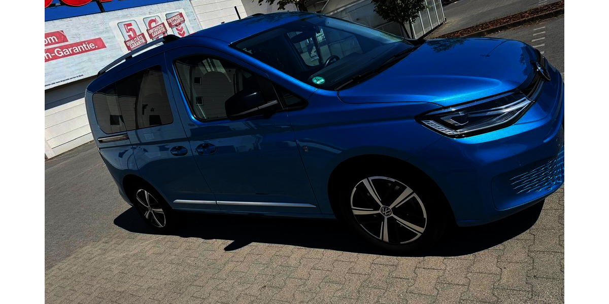 VW Caddy 52.725 km 23.700 &euro; Hofheim 65719