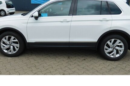 VW Tiguan 1.5 Move Klima TSI Navi 32.400 km 23.990 &euro; Vordorf 38533