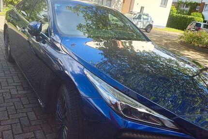 Toyota Mirai 27.000 km 17.990 &euro; Köln 50939