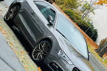 Audi quattro