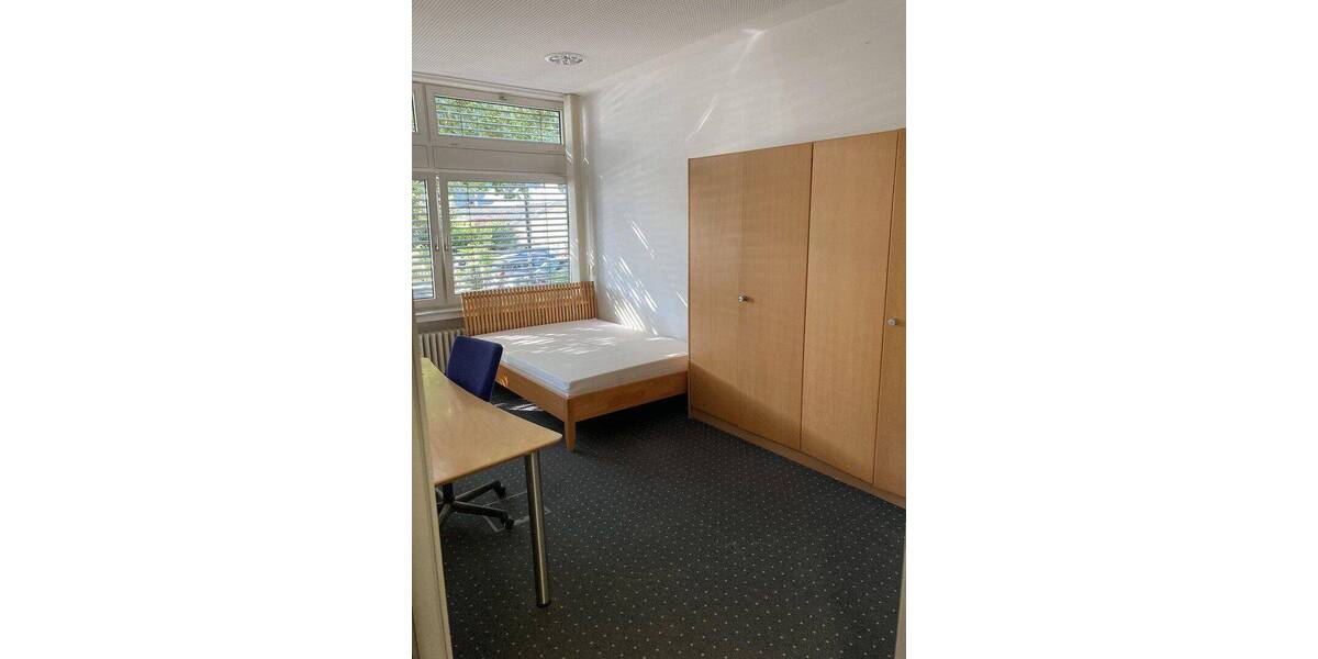 Etagenwohnung Kröv - 9 Zimmer, 214 m&sup2;, 1.190&euro; | Angebot:26858188