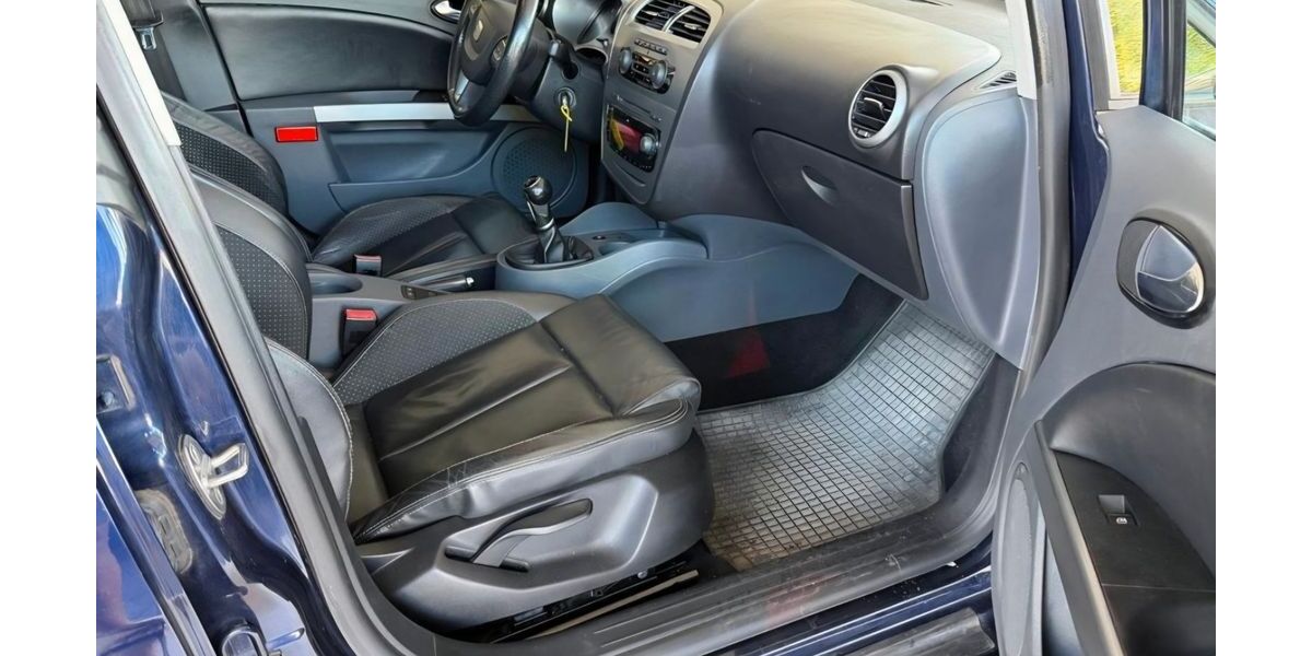 Seat Leon 171.000 km 5.200 &euro; Herborn 35745