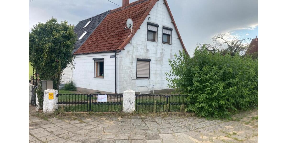 Doppelhaushälfte Wittenberg Lutherstadt Euper - 4 Zimmer, 75 m&sup2;, 80.000&euro; | Angebot:26794361