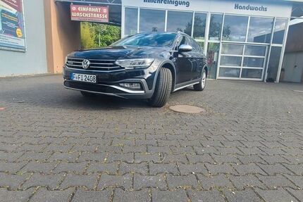 VW Passat Alltrack