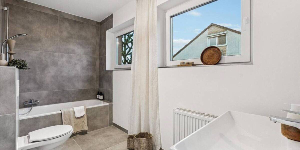 Reihenmittelhaus Seelze Lohnde - 6 Zimmer, 136 m&sup2;, 389.000&euro; | Angebot:26092698