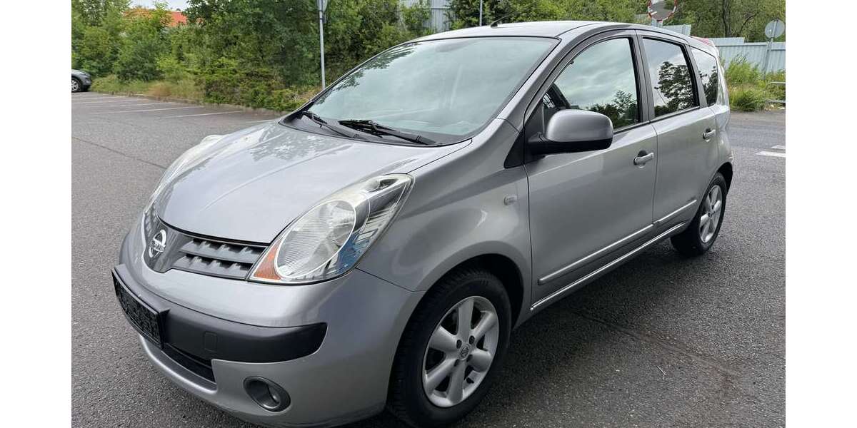 Nissan Note 150.000 km 2.599 &euro; Dresden 01259