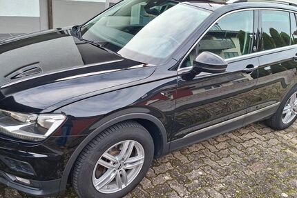 VW Tiguan 119.000 km 17.500 &euro; Neuburg 76776