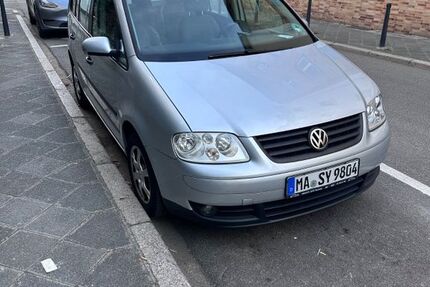 VW Touran 198.000 km 2.000 &euro; Mannheim 68169