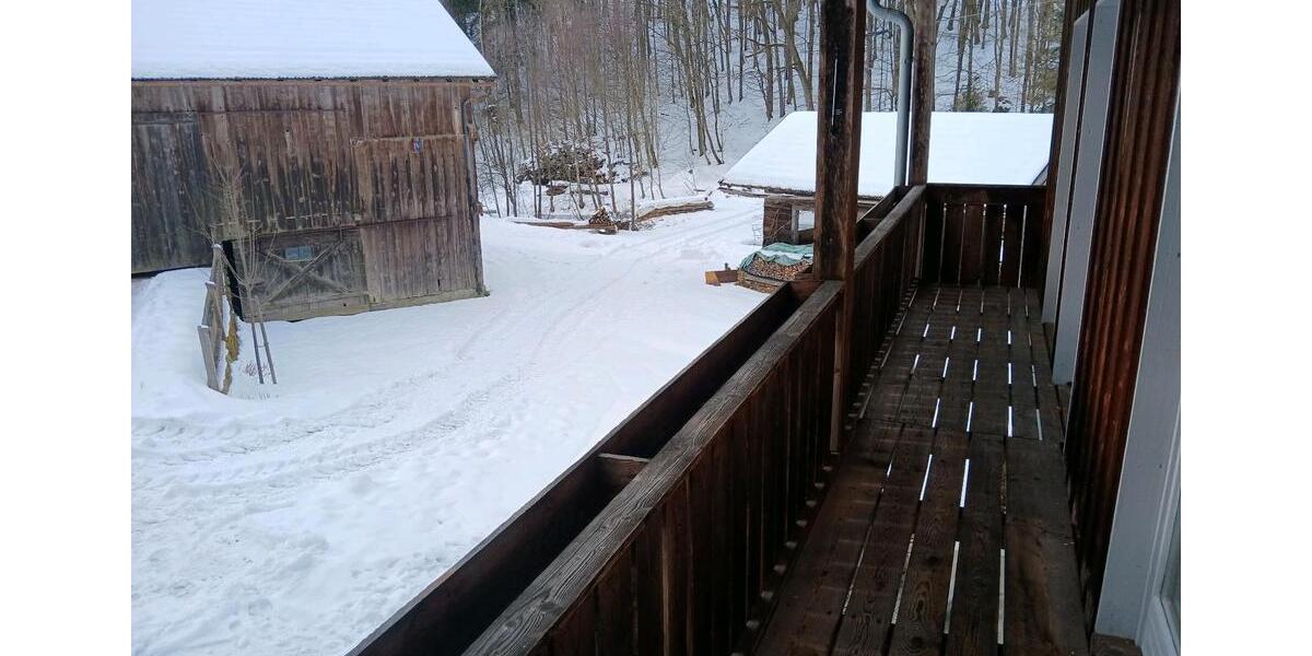 Erdgeschoßwohnung Cham - 4 Zimmer, 115 m&sup2;, 700&euro; | Angebot:24839725