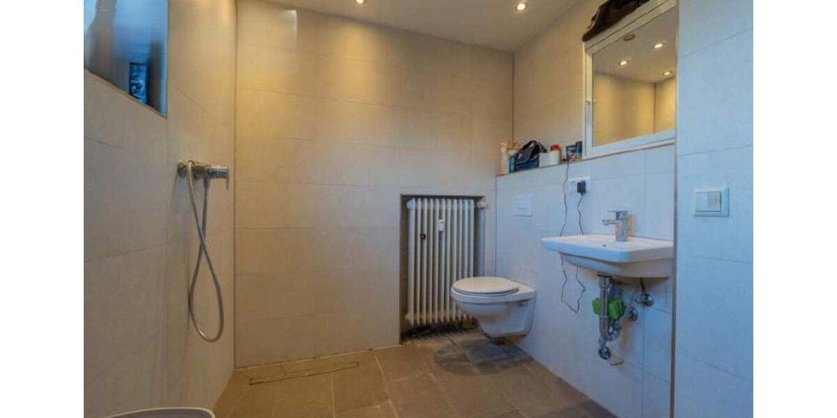 EG 3ZBK + Esszimmer + Garage + Garten 01.02.26 zu vermieten 3 zimmer