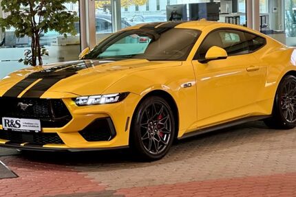 Ford Mustang 7.686 km 52.900 &euro; Köln 50769